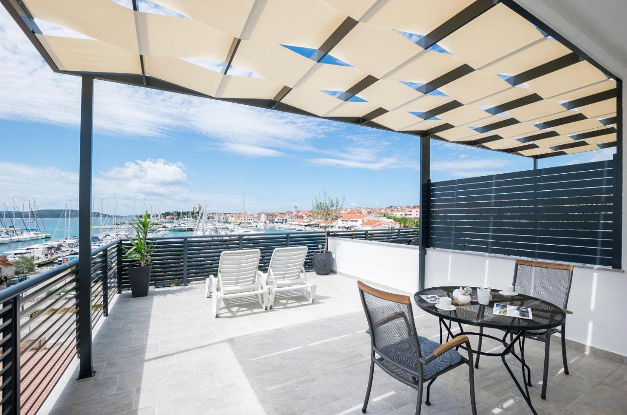 Apartments And Rooms Mare Водице Екстериор снимка