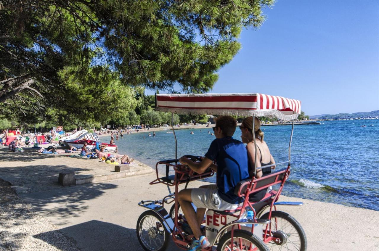 Apartments And Rooms Mare Водице Екстериор снимка